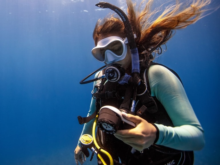 Tips to Consume Less Air and Increase Dive Time